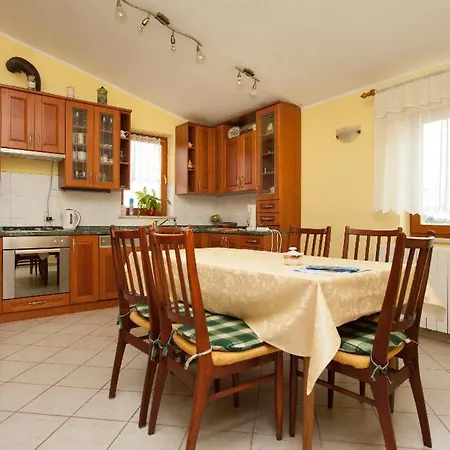 House Gordana For 6-8 Persons With New Jacuzzi And Swimming Pool * Liznjan