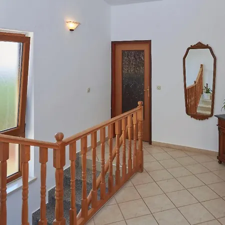 House Gordana For 6-8 Persons With New Jacuzzi And Swimming Pool *