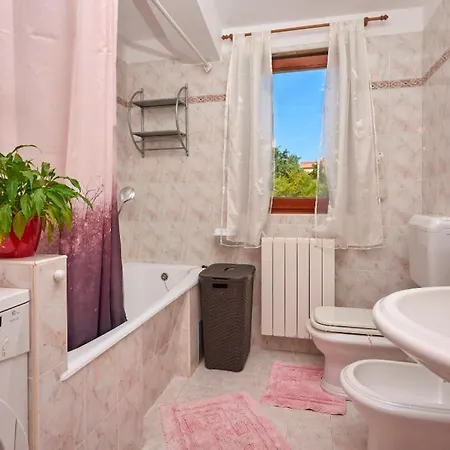 House Gordana For 6-8 Persons With New Jacuzzi And Swimming Pool Villa