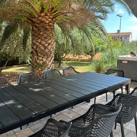 House Gordana For 6-8 Persons With New Jacuzzi And Swimming Pool *